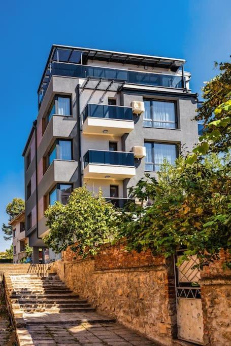 Hills View Central Apartment بلوفديف المظهر الخارجي الصورة