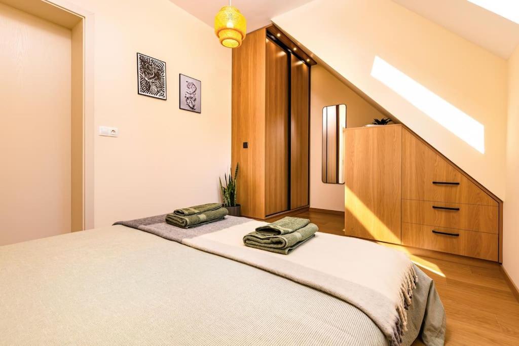 Hills View Central Apartment بلوفديف المظهر الخارجي الصورة